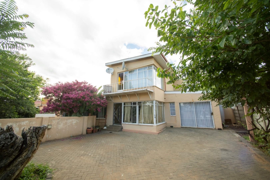 4 Bedroom Property for Sale in Wilgehof Free State